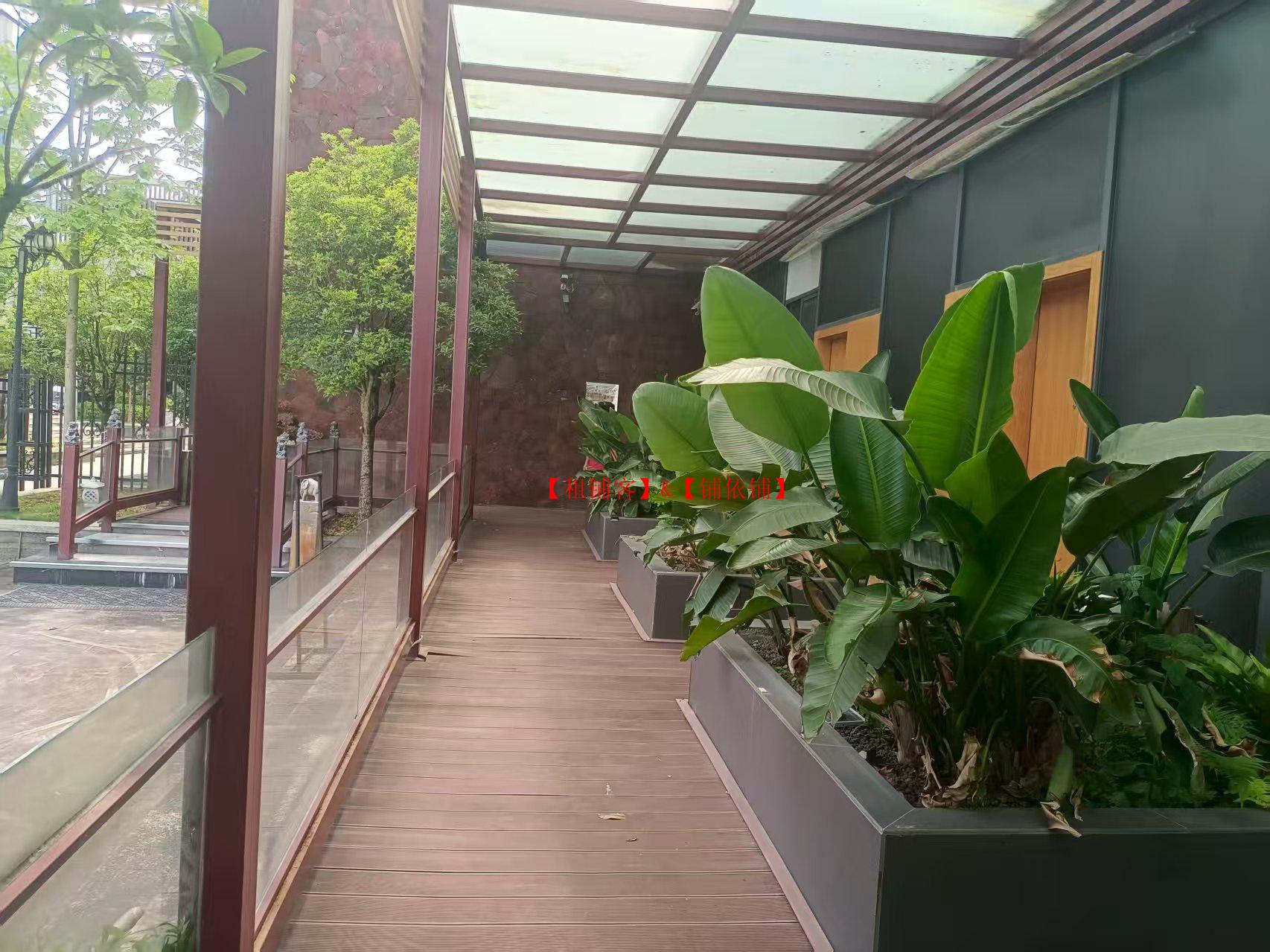 龙洞堡白晶谷经营中酒店转让 650平